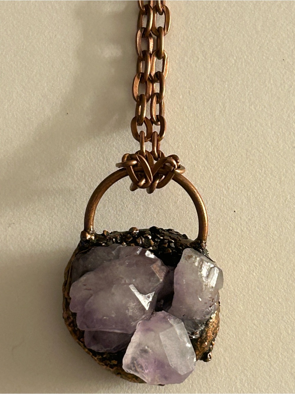 NWOT Necklace Artisan Amethyst crystals, Brutalist copper sculpture, chain